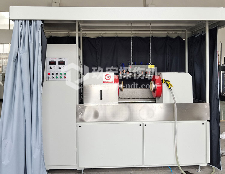 CJH-2000型磁粉探伤机（半封闭式）